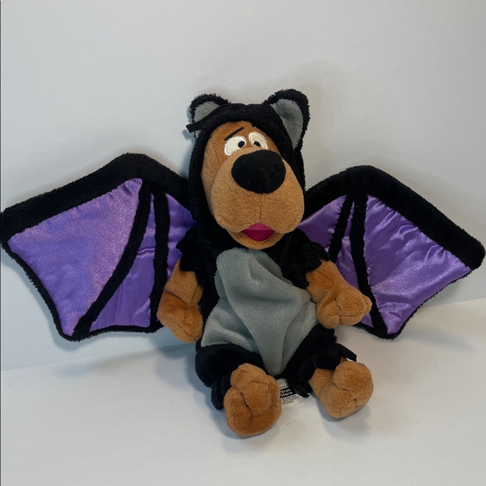 Scooby Doo in Bat Costume Plush ~9 inch